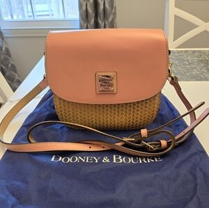 Dooney & Bourke Saddle Crossbody purse